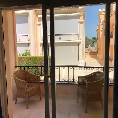 Homestay In Golden Mile